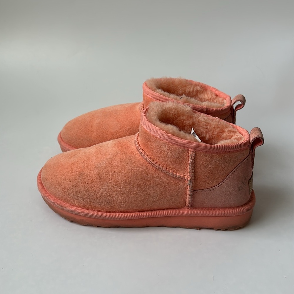 Ugg Classic Ultra Mini - image 3